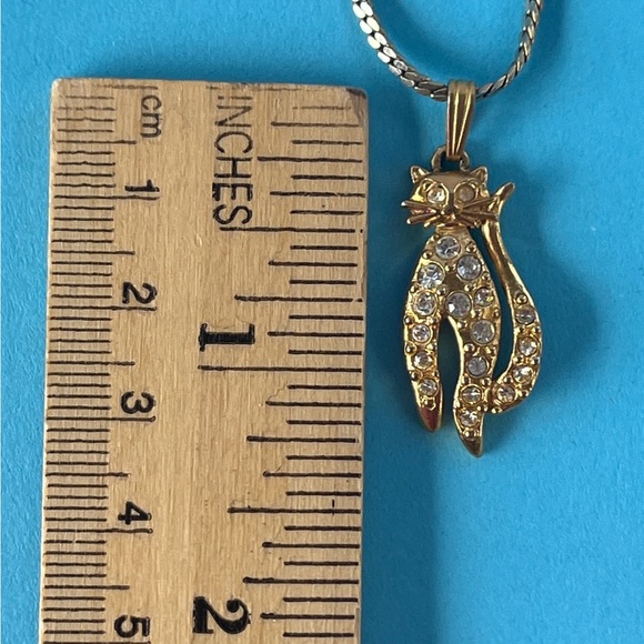 Vintage Avon Cat Pendant 18” necklace - Picture 5 of 5
